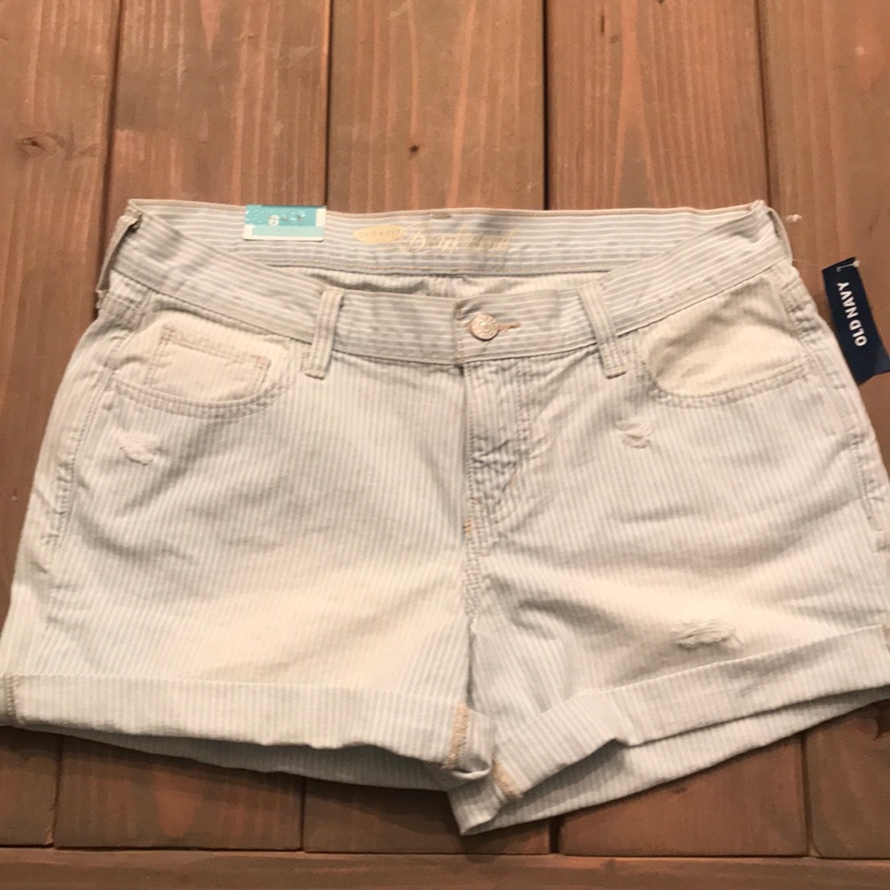 Old Navy Boyfriend Denim Shorts